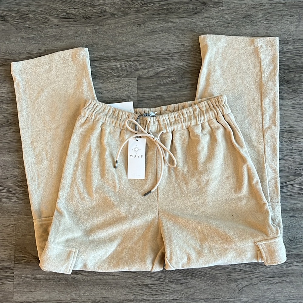 Wayf Pants with cargo pockets khaki tan New with tags